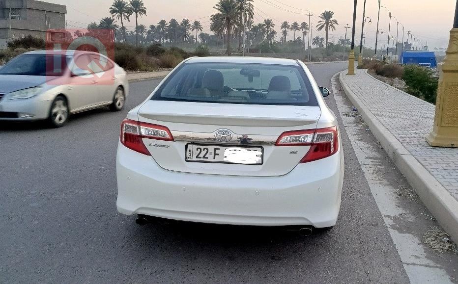 تۆیۆتا کامری